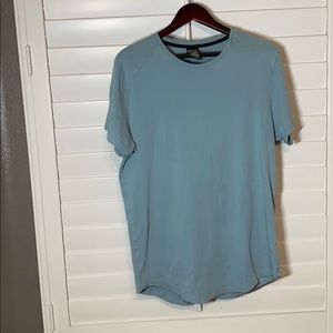 Alphalete Lux Scoop V2 T-shirt